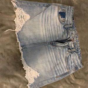 American Eagle distressed denim skirt
